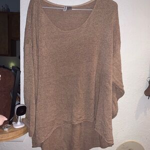 Women's Scoop Neck Pullover Sweater - Brown